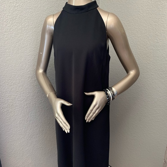 White House Black Market Dresses & Skirts - White House Black Market little black dress